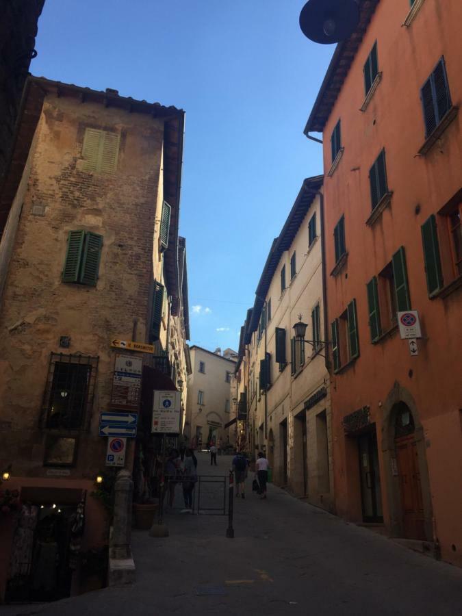 La Casa Di Margot Appartement Montepulciano Stazione Buitenkant foto